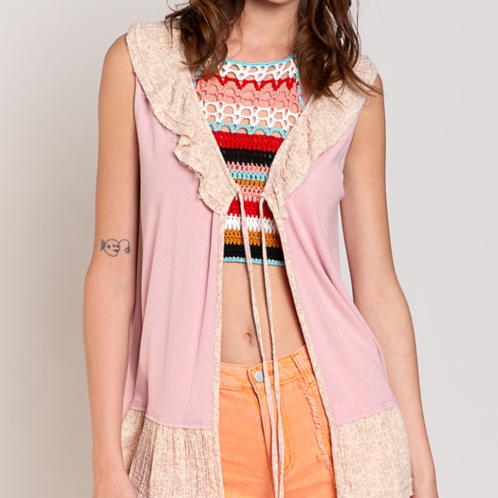 POL Ruffle Sleeveless Cardiga - Picture 5 of 7